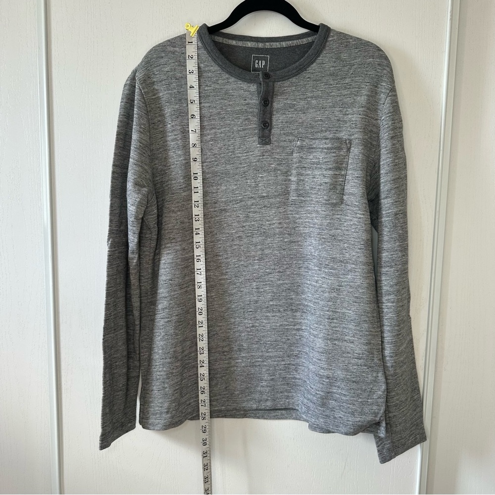 GAP Men’s Heather Gray Long Sleeve Henley Knit Casual 100% Cotton Shirt- Large - Picture 6 of 9